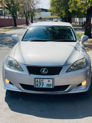 Recém chegado Durban* -Lexus is250; -Estado novo; -Start botão; -Leather seats; -Jantes especiais 1