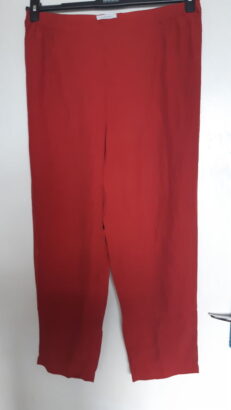 Vendo calça usada pantacourt