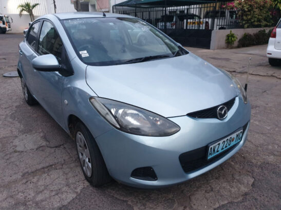 *Recém importado* Mazda Demio  Ano 2010 Motor 1.3