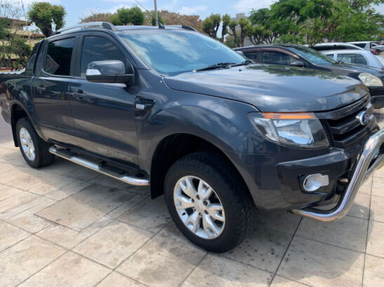 Vendo Modelo: Ford Ranger Wildtrack  Ano 2014 Motor 3.2 Klm 108mil  Caixa Automática  4×4 Spotlights  Bola de reboque Bancos elétricos  Lether Seat