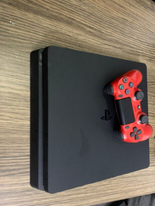 Ps4 slim  1joy 500GB