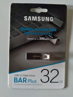 FLASH  USB 32