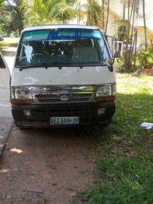 Chapa Toyota Hiace 5l manual e a diesel