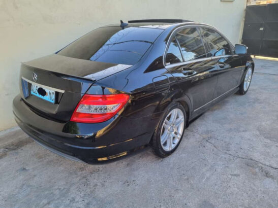 Recem chegado *Mercedez Benz  *C200 Kompressor *Ano 2009 *62.000km *Panoramic Roof