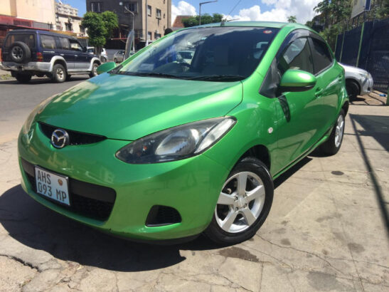 Mazda Demio 2009  Recém Chegado a Maputo