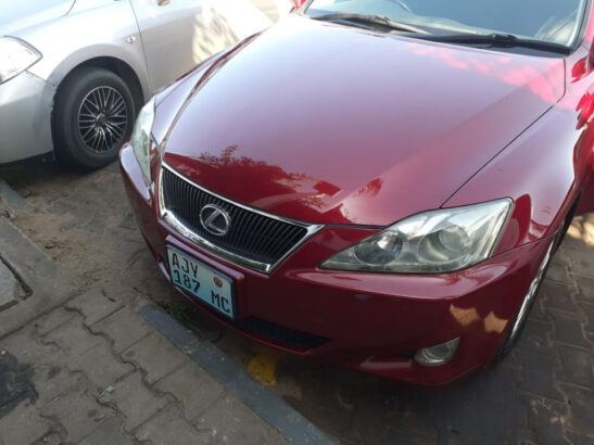 LEXUS IS 250 SPORT 1