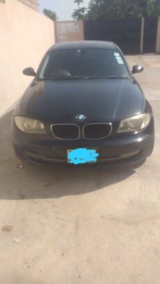 Vende-se BMW 118i