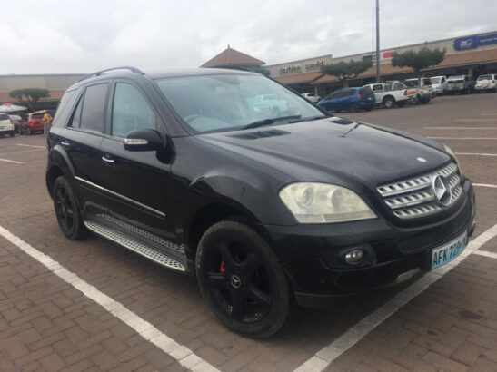 MERCEDES BENZ ML 350*