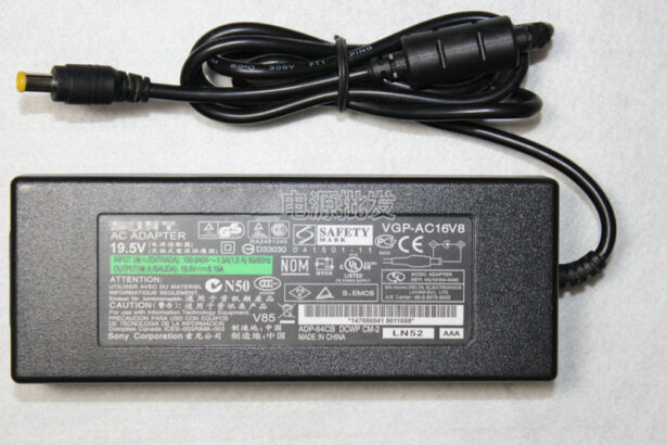 SONY 19.5V – 6.15A