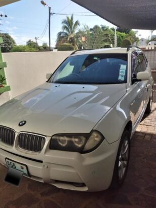 BMW X3 Modelo 2009  jantes especiais *BMW* Motor 2.5 CC