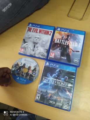 Oferta de 4 Jogos pra Ps4