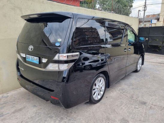 Recem chegado *Toyota Vellfire *Ano 2010 *Motor 2.4 *Start butao *63.000km