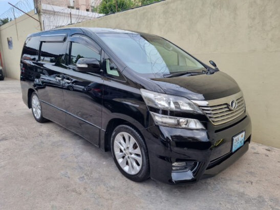 Recem chegado *Toyota Vellfire *Ano 2010 *Motor 2.4 *Start butao *63.000km