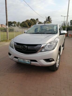 Mazda BT-50  2015