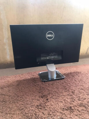 Monitor DELL Series S2340L  Display resolution t1920 x 1080  HD type Full HD Display technology tLED Supported graphics resolutionst1920 x 1080 (HD 1080) Panel type tIPS.   VGA (D-Sub)  DVI portt HDMI ports quantityt1 AC (power)