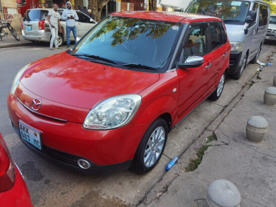 Mazda Verisa 2009 Recém importado