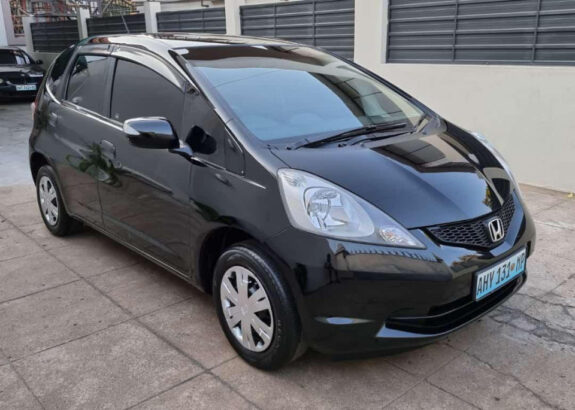 Recém importado Honda Fit Modelo 2010 Motor 1.3 i-vtec