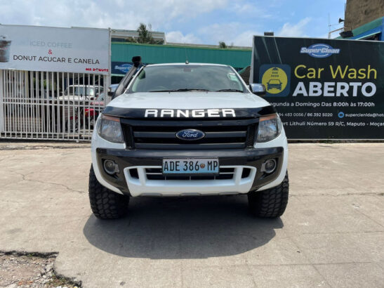 For sale Ford Ranger 2013 ▪️Motor 3.2cc  ▪️4×4 ON ▪️Suspensão doce 100% ▪️Caixa automática