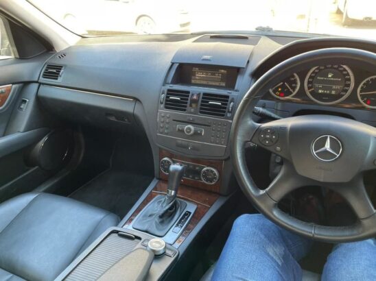 Vende-se Mercedes Benz AMG