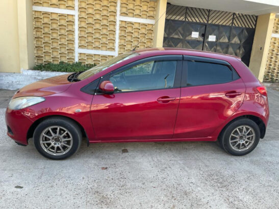 Mazda Demio 2009 limpinho