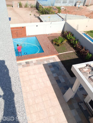 Vende se  Moradia  No triunfo novo Próximo a dona Alice, Moradia T4 todos quartos suite, sala ampla, cozinha americana equipada, Open space Anexo t2  Com uma cozinha Piscina Quintal amplo Casa única com aérea de lazer no segundo piso