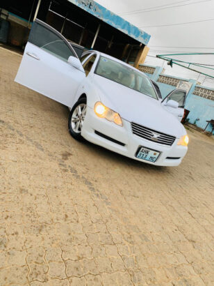 Toyota Mark X 2006 impecável