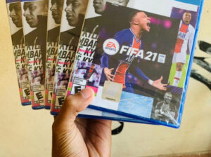 FIFA 21 para PS4 (Selados)