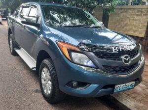 Mazda Bt50 Modelo 2014 Caixa Automática  4×4 Diesel 3.2 67000 klms Assentos em couro