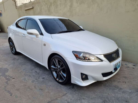 Vende-se  Lexus Is250 2012 fsport 1