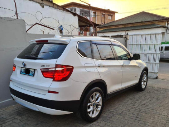 BMW X3 novo em promoção