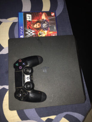 PS4 slim 500Gb bom preço