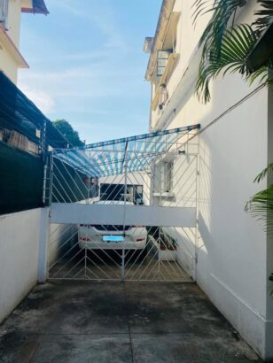 Vende-se moradia geminada T2 suite com 2 anexos – POLANA