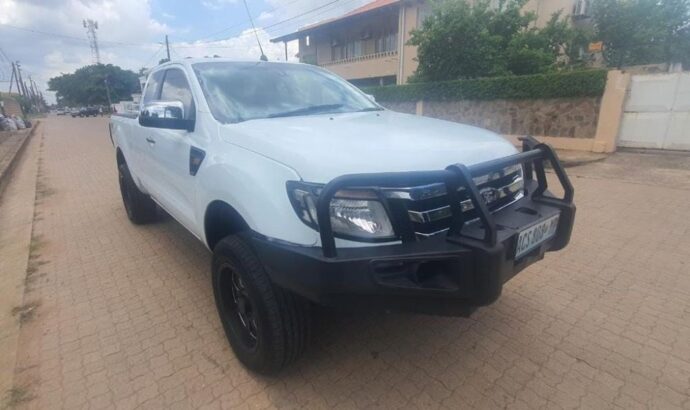 Ford Ranger Club Cab