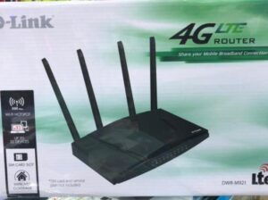 *Router DLink 4G -4Lan ports- Entra Cartao fala em todas  redes- conecta cima de 32 devices no mesmo tempo