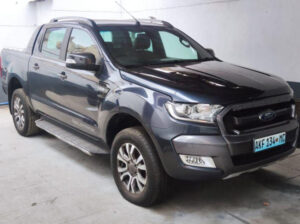 Vendo Modelo: Ford Ranger Wildtrack Modelo 2017 Caixa automática Sistema 4×4 Motor 3.2 CC  Super Legal Spotligths Escadas laterias