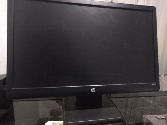 MONITOR HP 20″ COM SOM OUT L+R