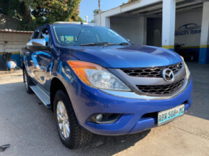 Mazda bt50 Modelo 2014 4×4 – Manual