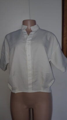 Vendo blusa social usada