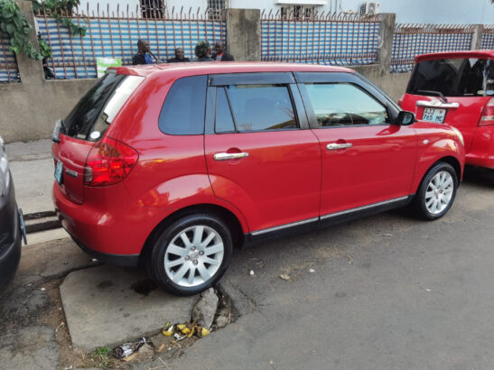 Mazda Verisa 2009 Recém importado