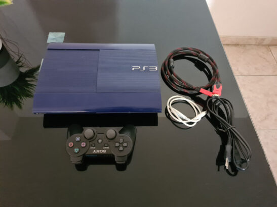 Ps3/playstation3 super slim blue edition