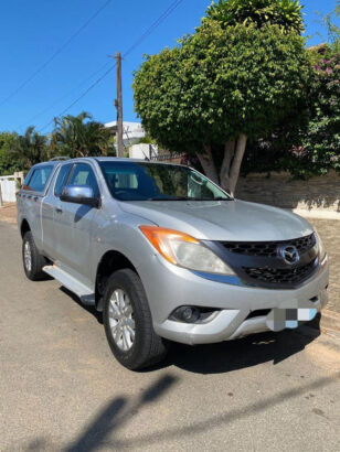 Mazda BT-50 Cab club 2013 Comprado no agente