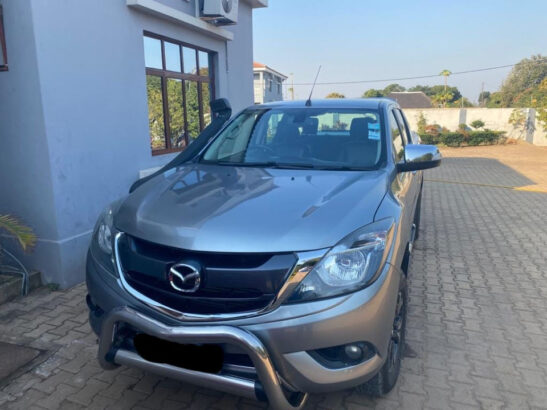 MAZDA BT50 NOVINHA ❤️