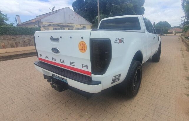 Ford Ranger 2.2 Club Cab