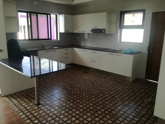 Moradia T4 no Triunfo Proximo do Villa sol