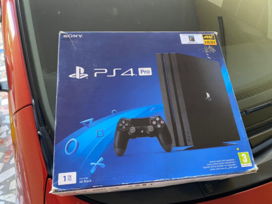 Ps4 Pro 1 Tb Na Caixa Selado