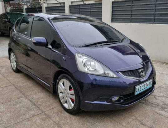 *Recém importado* Honda Fit RS -Motor 1.5 i-vtec -Modelo 2009