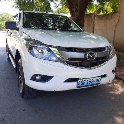 Mazda BT-50 Comprado no agente Modelo 2016