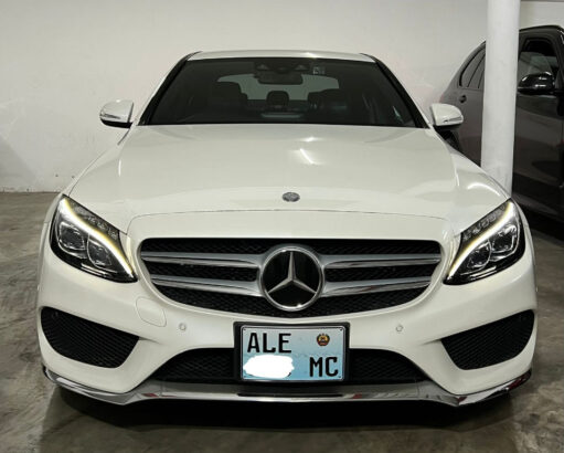 Mercedes Benz C200 AMG Ano de fabrico 2015  32.600Kms Motor 2000