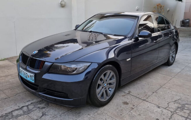 BMW 320i 2008 2.0