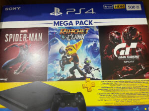 Playstation 4 500Gb + 3jogos